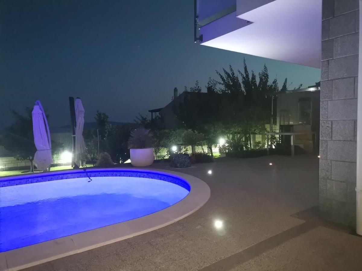 Apartment Ruza - Pool 多恩基瑟盖特 外观 照片